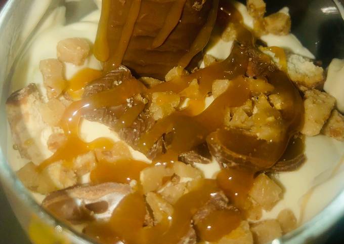 easy twix caramel apple parfait recipe main photo