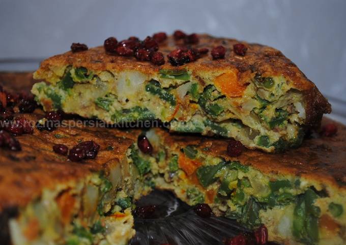 green beans frittata tabrizi kookoo loobia sabzfamilyfriendly recipe main photo