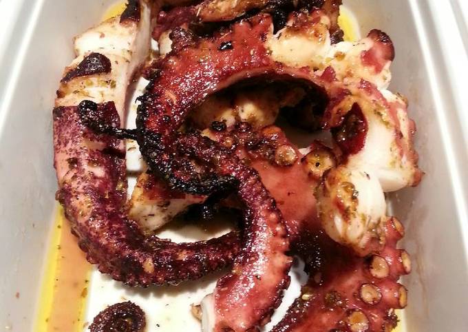 grilled octopus to go by dw recipe main photo