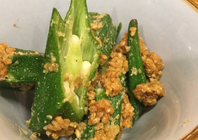 okura with sesame recipe main photo