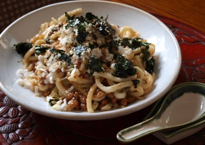 stir fried natto and chopped udon noodles with sesame oil recipe main photo