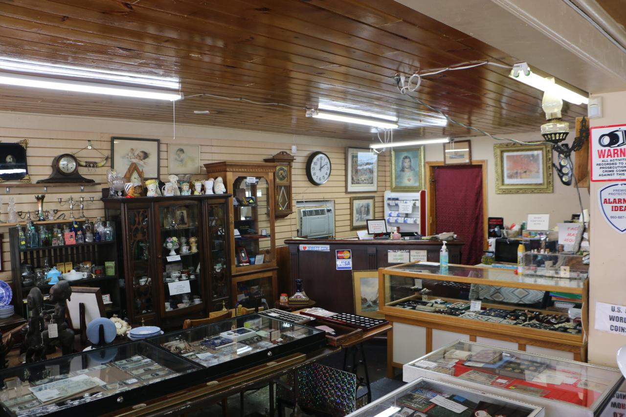 Antique silver shop