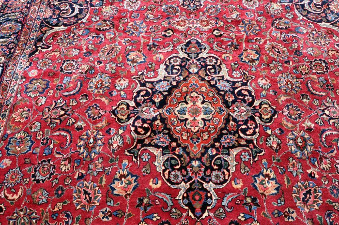 Mashad rug