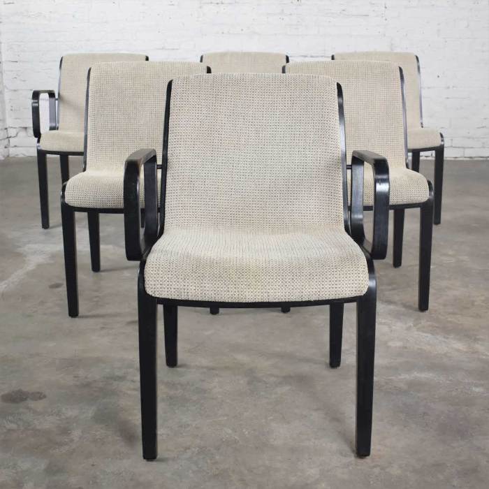 Knoll chairs dining