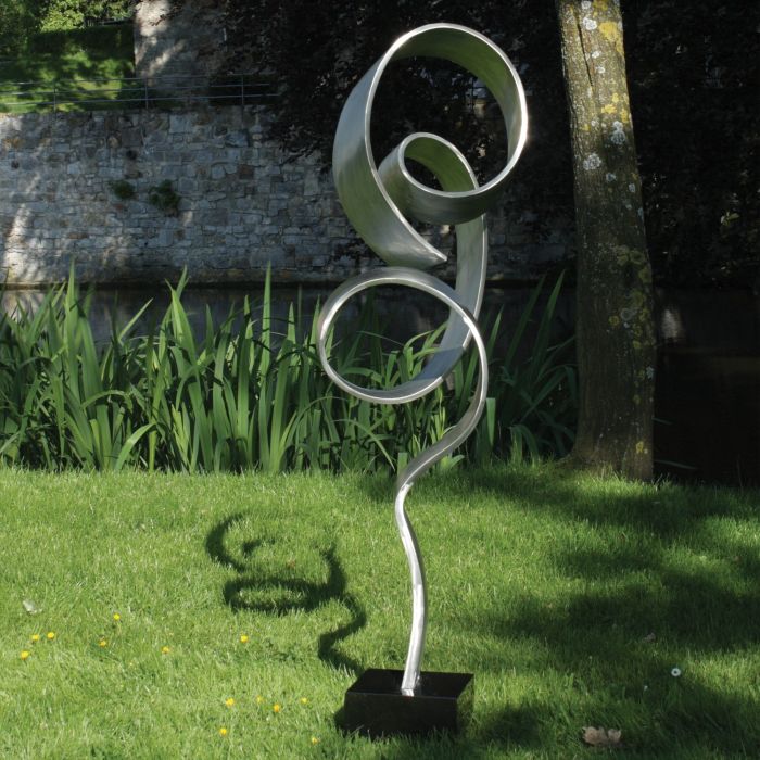 Large contemporary sculptures